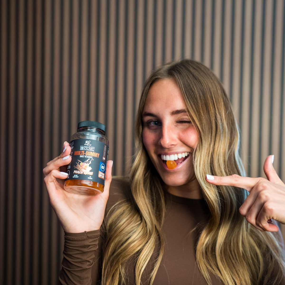 MULTI GUMMY Peach Rings Multivitamin Gummies